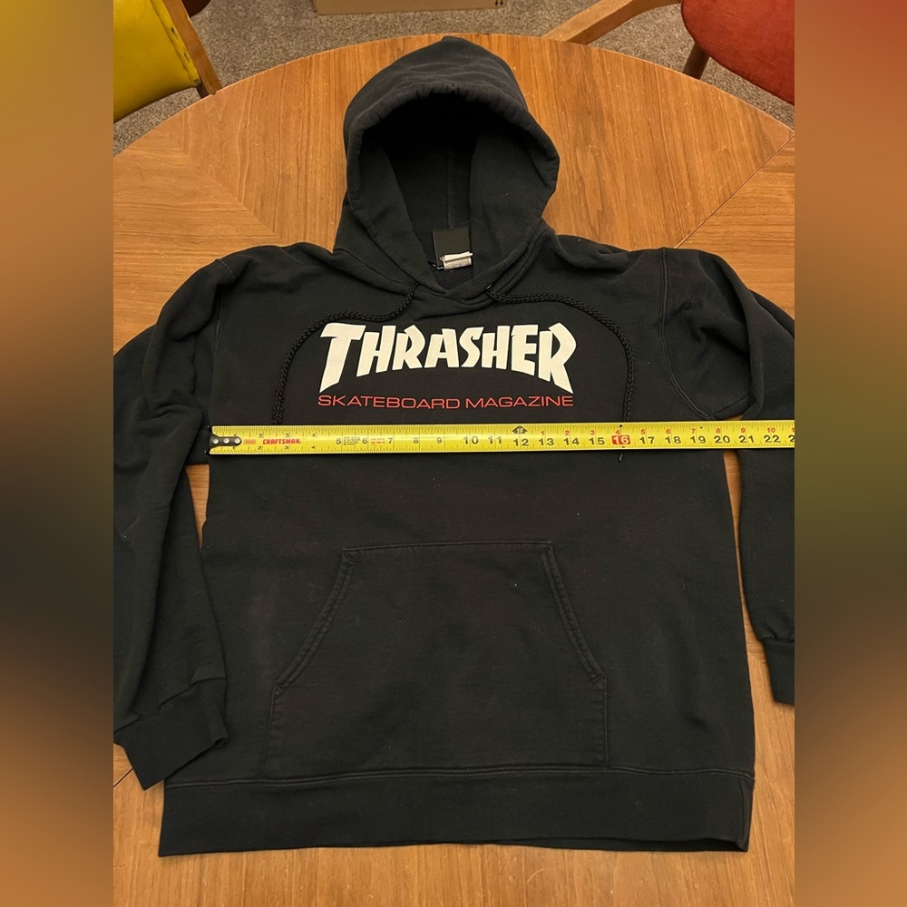 Thrasher TWO TONE SKATE MAG HOODIE - Picture 5 of 6